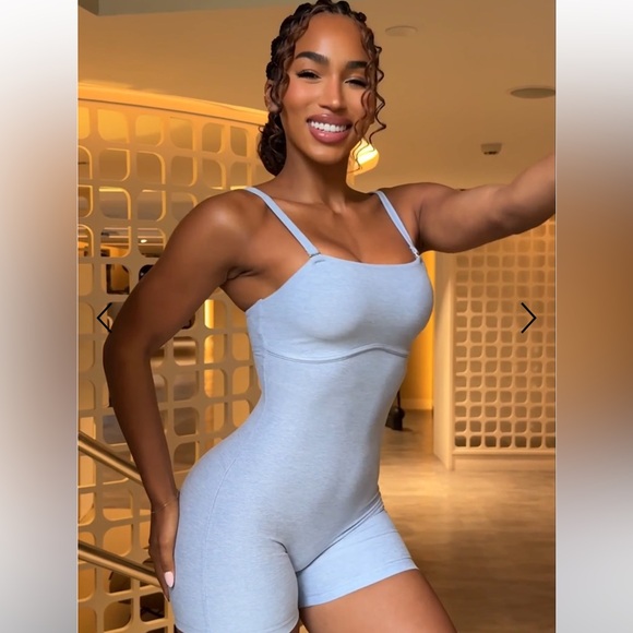 Bombshell True Form Bodysuit Shorts - Picture 2 of 7